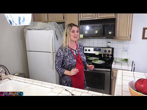 ❤️ A madrasta o ordenha na cozinha antes de sua data ❤️❌ Porno fodido em pt-br.extratorrents.top ❤