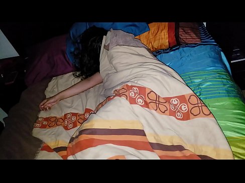 ❤️ Stepson berating sua jovem madrasta enquanto ela dorme. ❤️❌ Porno fodido em pt-br.extratorrents.top ❤